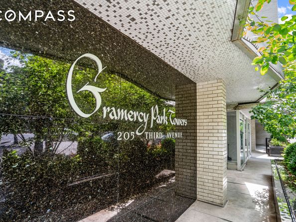 205 3rd Avenue 11T, New York NY 10003