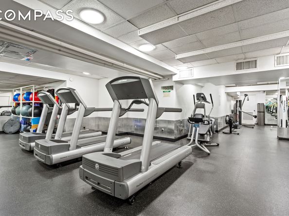 205 3rd Avenue 11T, New York NY 10003