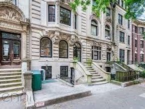 123 8th Avenue, Brooklyn NY 11215