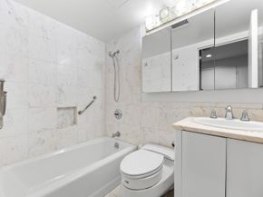106 Central Park S 4D, New York NY 10019