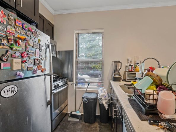 70-49 66th Place 2 units, Queens NY 11385