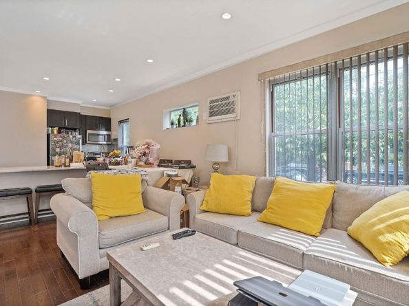 70-49 66th Place 2 units, Queens NY 11385