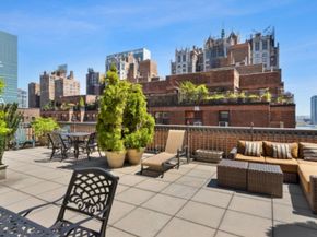 305 East 40th Street 20CD, New York NY 10016