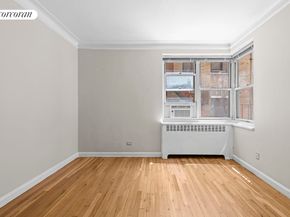 300 West 53rd Street 1M, New York NY 10019