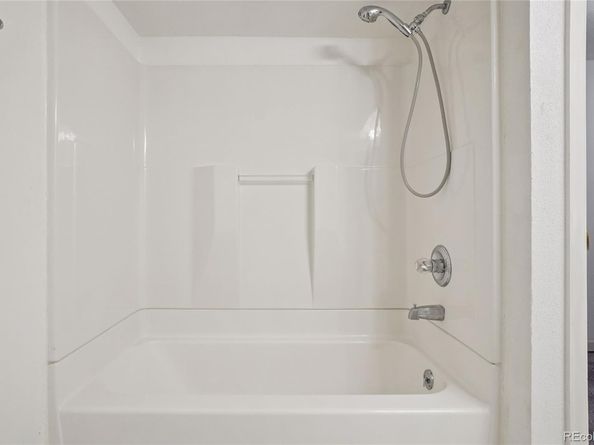 2009 S Rifle Street, Aurora CO 80013