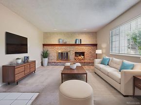2009 S Rifle Street, Aurora CO 80013