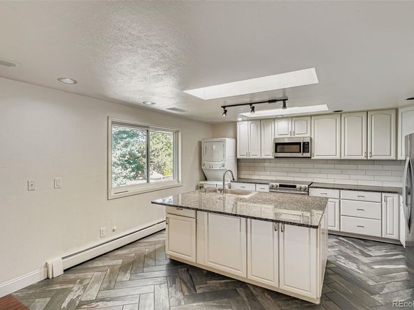 8295 W 71st Avenue, Arvada CO 80004
