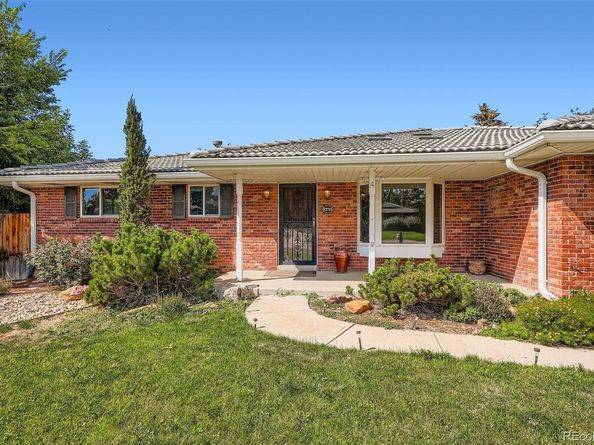 8295 W 71st Avenue, Arvada CO 80004
