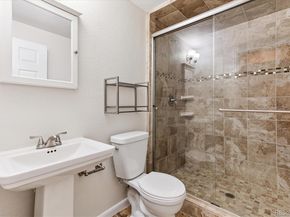 6462 Quartz Circle, Arvada CO 80007