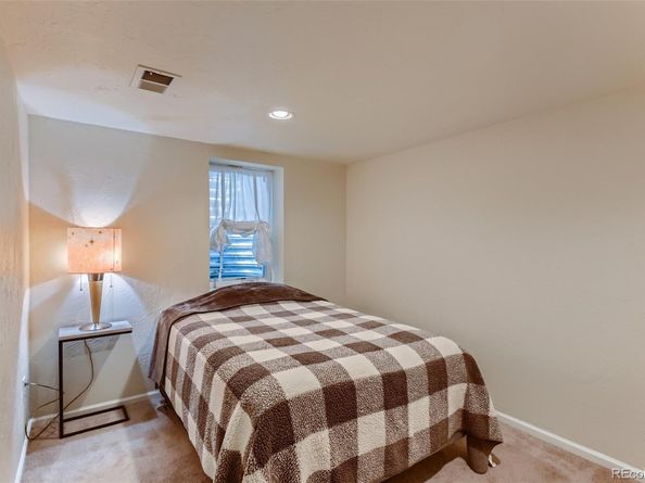 Undisclosed Address #3060018, Denver CO 80219