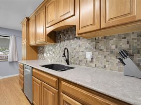 398 S Queen Circle, Lakewood CO 80226