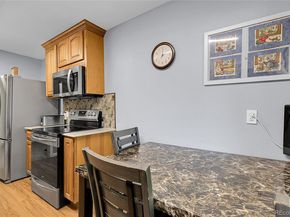 398 S Queen Circle, Lakewood CO 80226