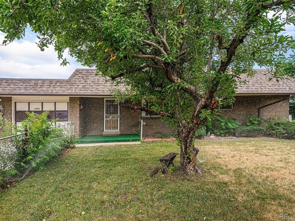1830 Simms Street, Lakewood CO 80215