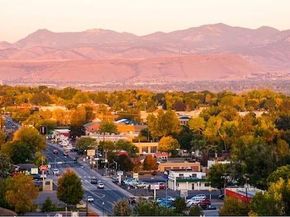 10187 W 38th Avenue, Wheat Ridge CO 80033