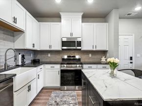 9962 W Victoria Place 301, Littleton CO 80127