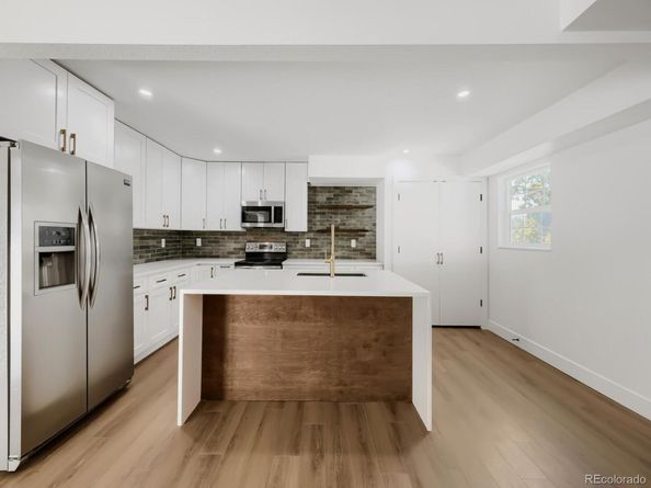 2813 S Xanadu Way, Aurora CO 80014