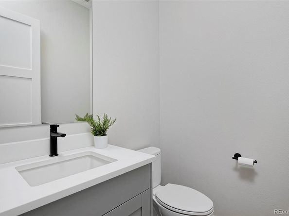 8280 E 36th Avenue 25, Denver CO 80238