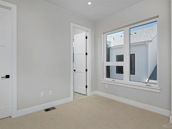 8280 E 36th Avenue 25, Denver CO 80238