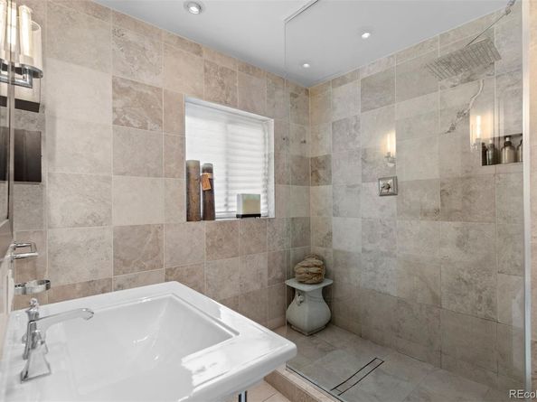 2510 N Monaco St Pkwy, Denver CO 80222