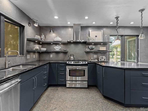 2510 N Monaco St Pkwy, Denver CO 80222