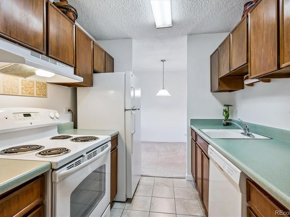 4800 E Hale Parkway 504N, Denver CO 80220