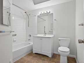 911 S Zeno Way 102, Aurora CO 80017