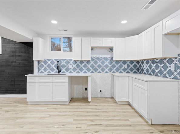 1195 Boston Street, Aurora CO 80010