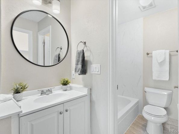 8376 S Upham Way A304, Littleton CO 80128