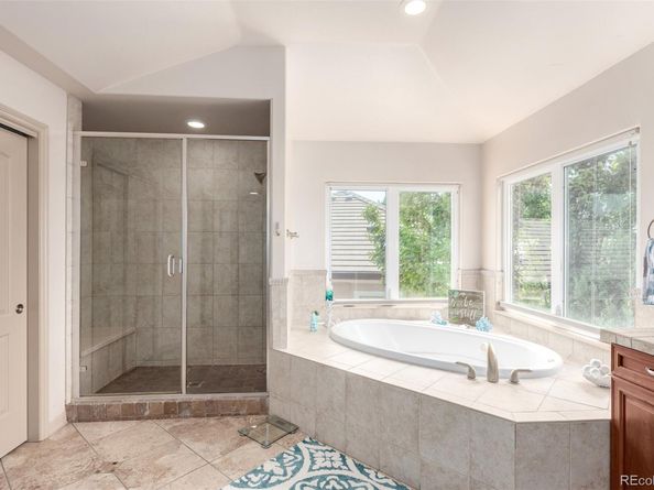 7009 S Netherland Way, Aurora CO 80016