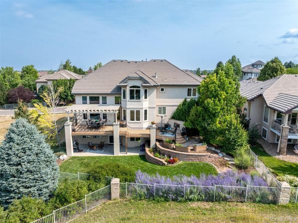 7009 S Netherland Way, Aurora CO 80016
