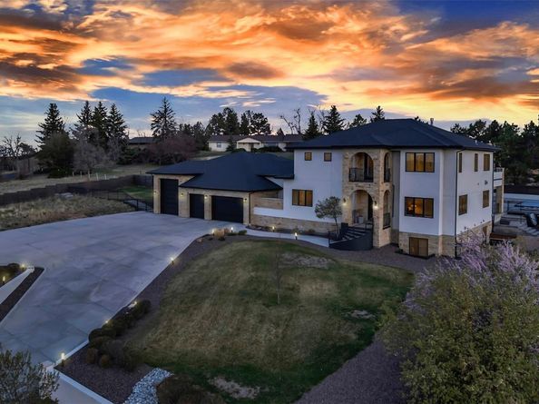 15902 W 64th Avenue, Arvada CO 80007