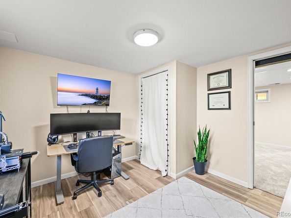 950 S Pierson Way, Lakewood CO 80226