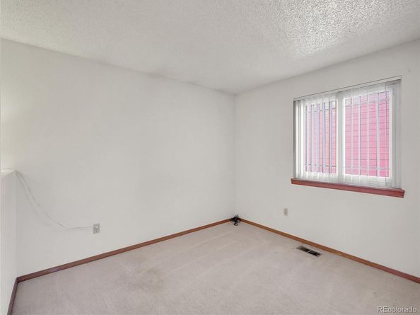 4684 Eugene Way, Denver CO 80239