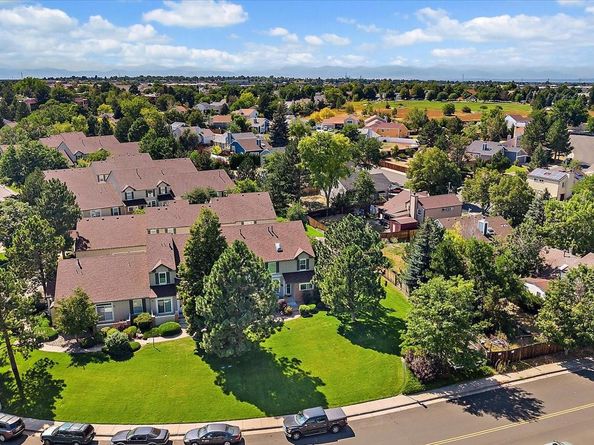 817 S Evanston Circle, Aurora CO 80012