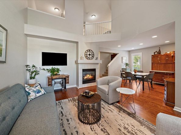 817 S Evanston Circle, Aurora CO 80012