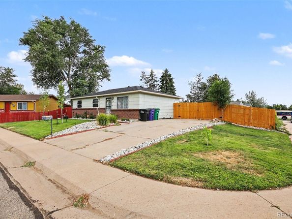5534 Xanadu Street, Denver CO 80239