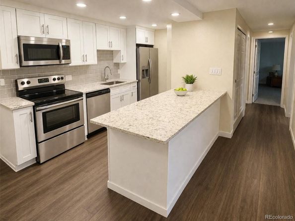 16259 W 10th Avenue E2, Golden CO 80401