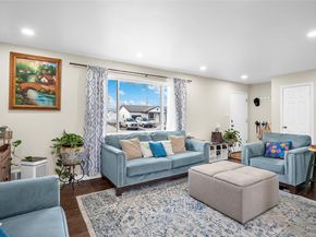 11892 Mccrumb Drive, Denver CO 80233