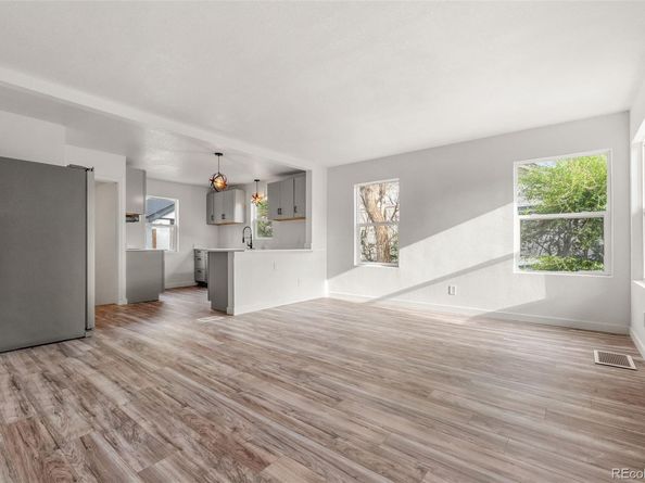 1636 Geneva Street, Aurora CO 80010