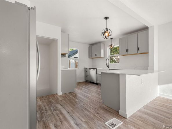 1636 Geneva Street, Aurora CO 80010