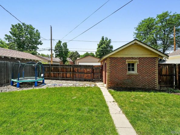 2549 Holly Street, Denver CO 80207