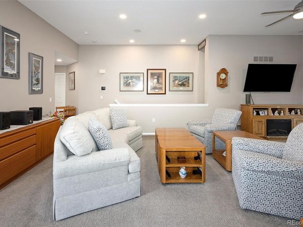 Undisclosed Address #8401221, Aurora CO 80016