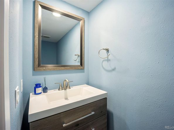 7707 S Curtice Way D, Littleton CO 80120