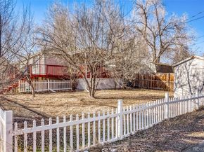 1570 Simms Street, Lakewood CO 80215