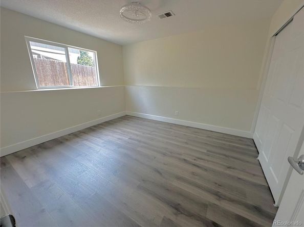 18950 E Kent Circle, Aurora CO 80013