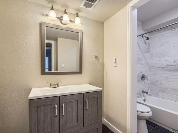 Undisclosed Address #8770181, Aurora CO 80014