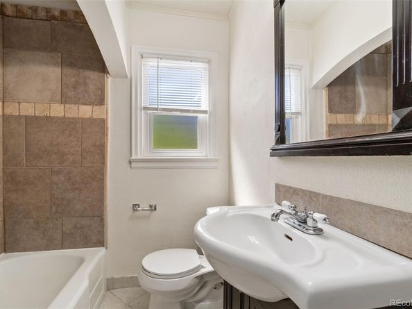 2475 S Gilpin Street, Denver CO 80210