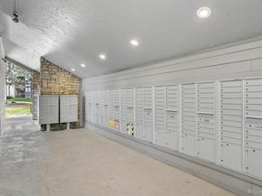 2575 S Syracuse Way E207, Denver CO 80231