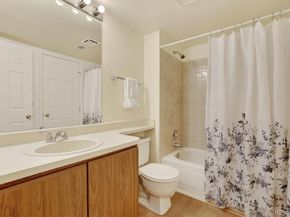 2575 S Syracuse Way E207, Denver CO 80231