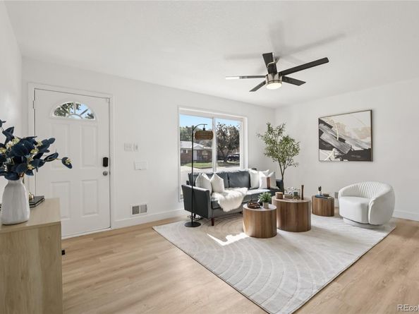 10453 Washington Way, Northglenn CO 80233